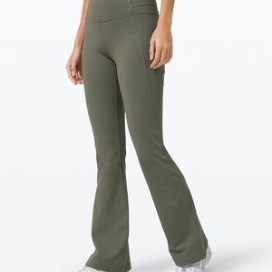 Lululemon Groove Pant Flare - Grey Sage